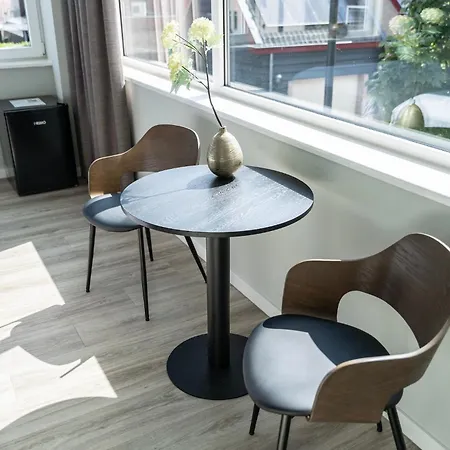 Modern Private Room In City Center, Great Value Raamsdonksveer