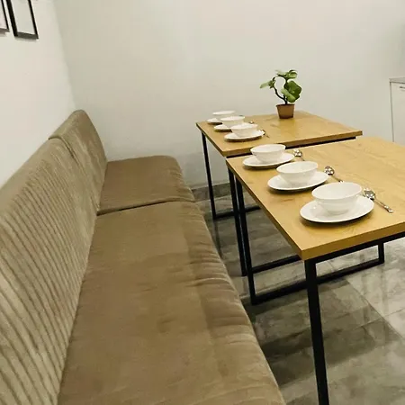 Lejlighed Bright With Comfortable Bed & Bathroom *
