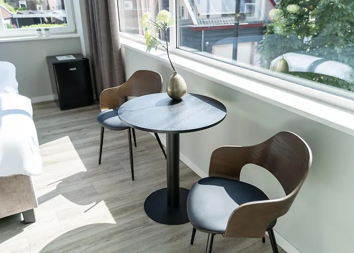 Comfortable In Raamsdonksveer, Free Parking Raamsdonksveer