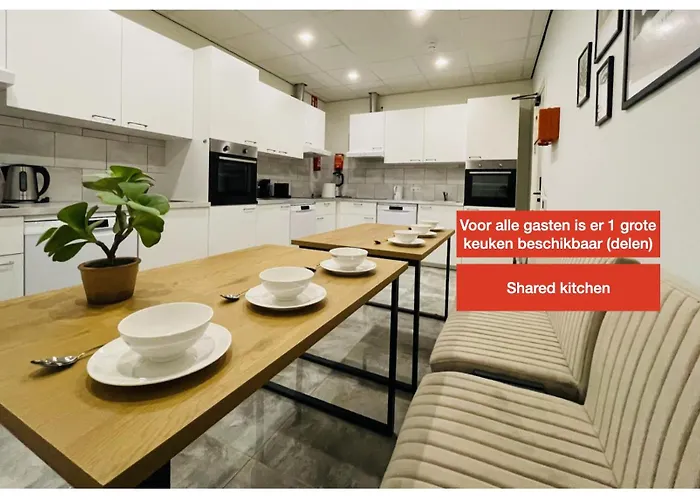 Comfortable In Raamsdonksveer, Free Parking Apartamento *